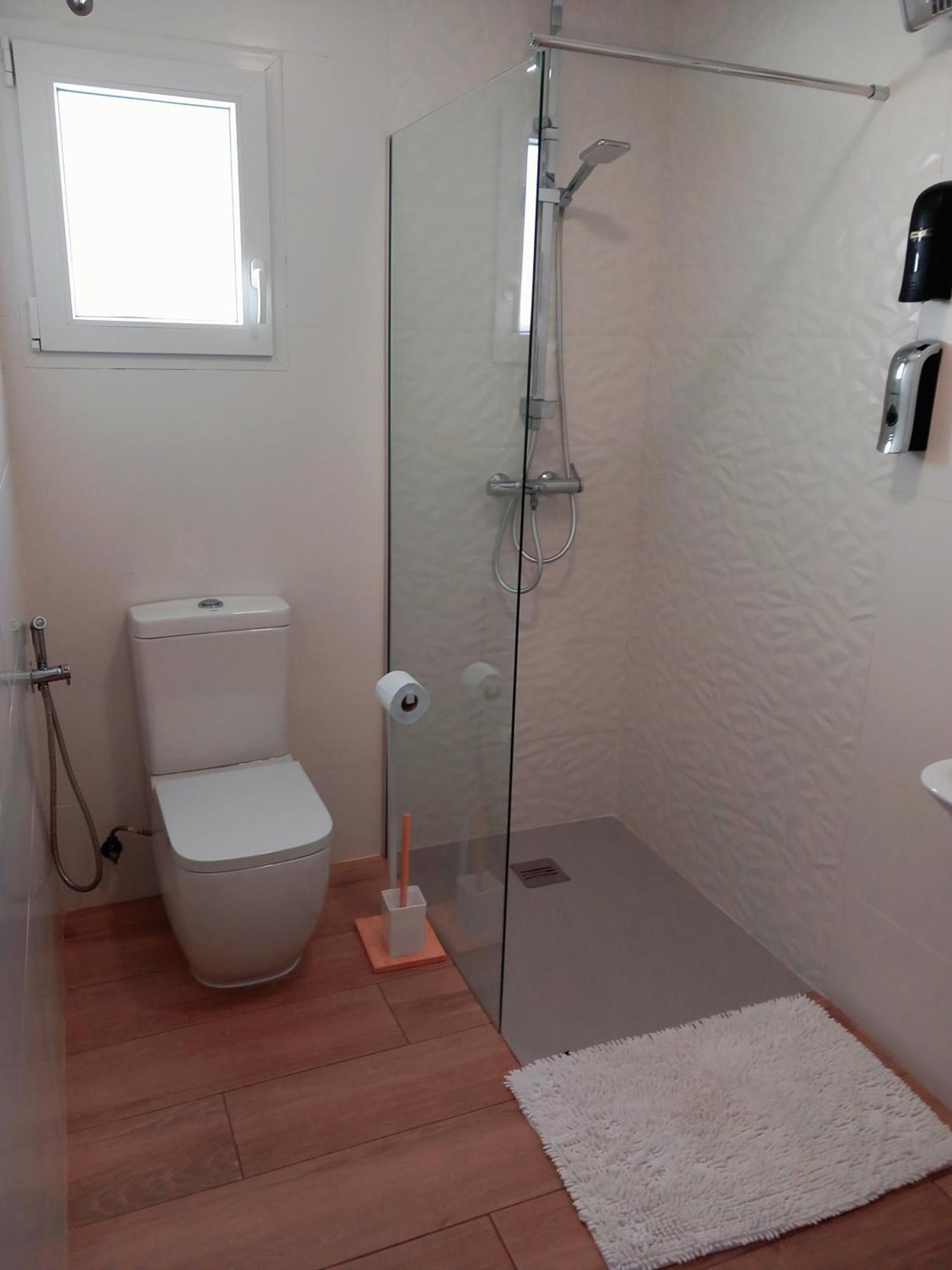 Apartamentos De La Haya & Suite Con Jacuzzi, Junto Al Teatro Romano Мерида Екстериор снимка