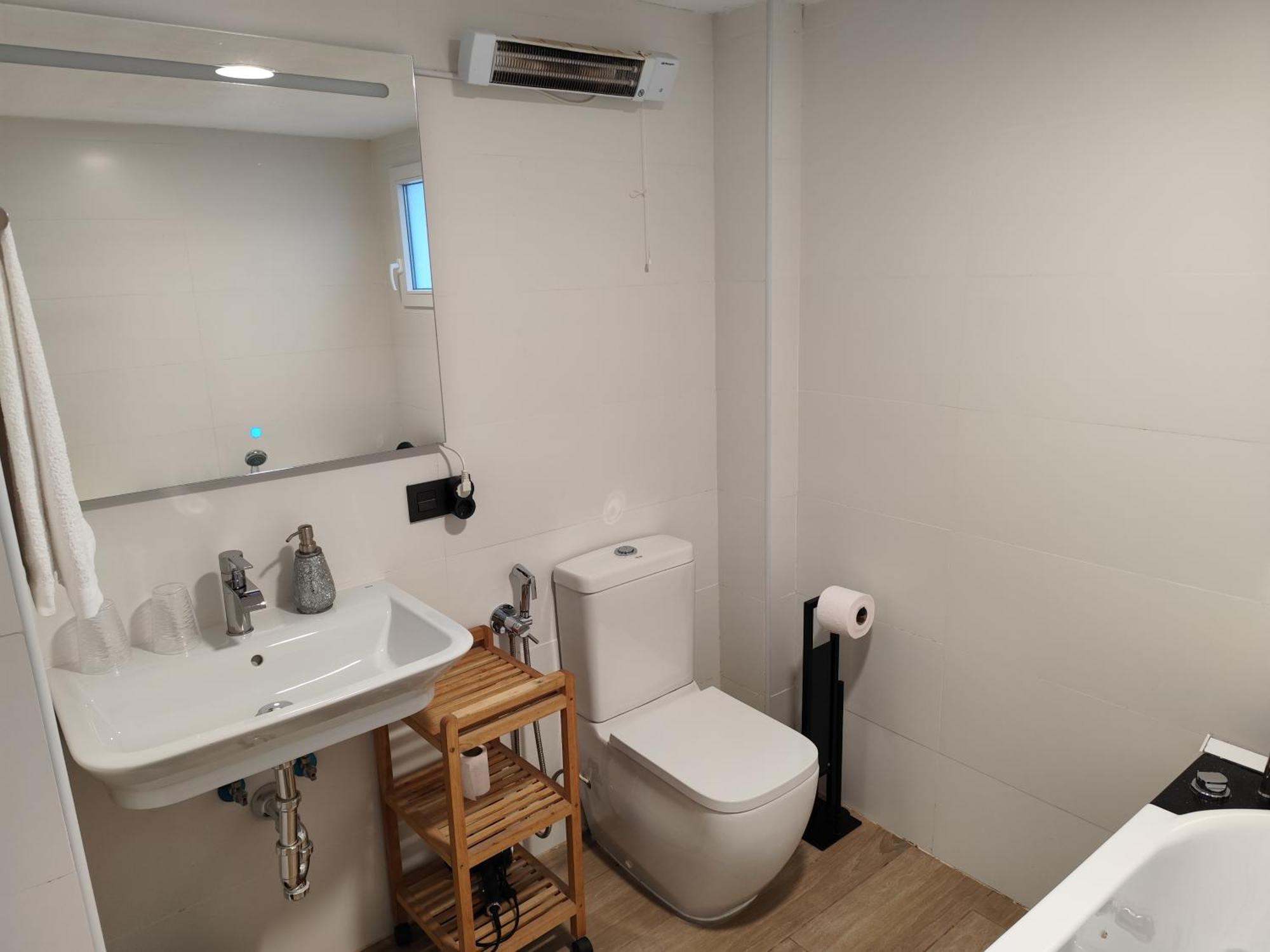 Apartamentos De La Haya & Suite Con Jacuzzi, Junto Al Teatro Romano Мерида Екстериор снимка